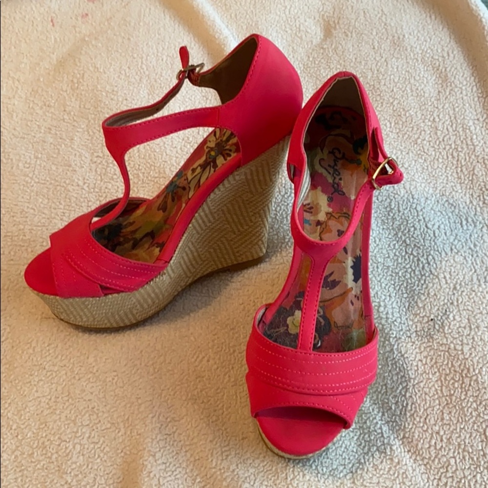 Pink Wedges size 7